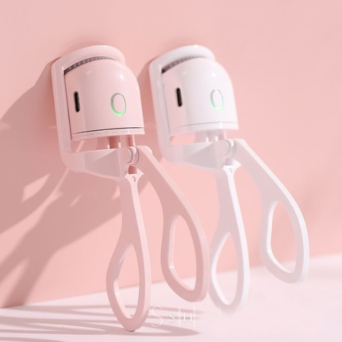 Exploring the Benefits of Electric Eyelash Curlers in the USA